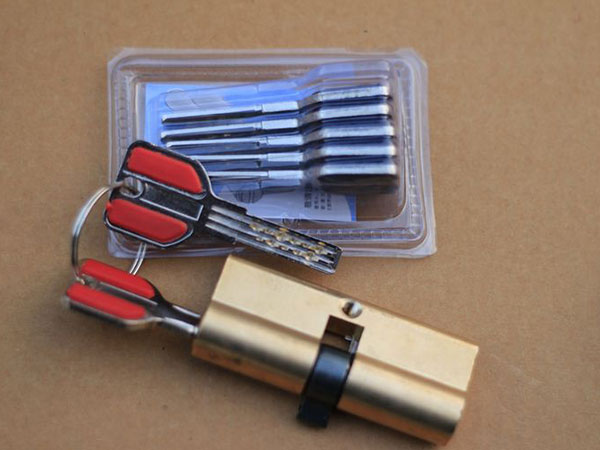 新罗24小时上门开锁公司